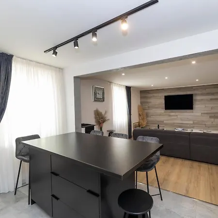 Nikky 2Br Apt. In Old Town Centre Zadar Exterior photo